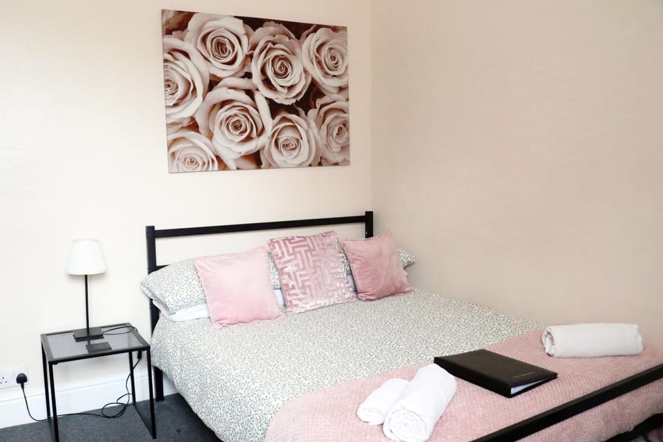 Home2Home-Rooms Bed and Breakfast in London Borough of Ealing