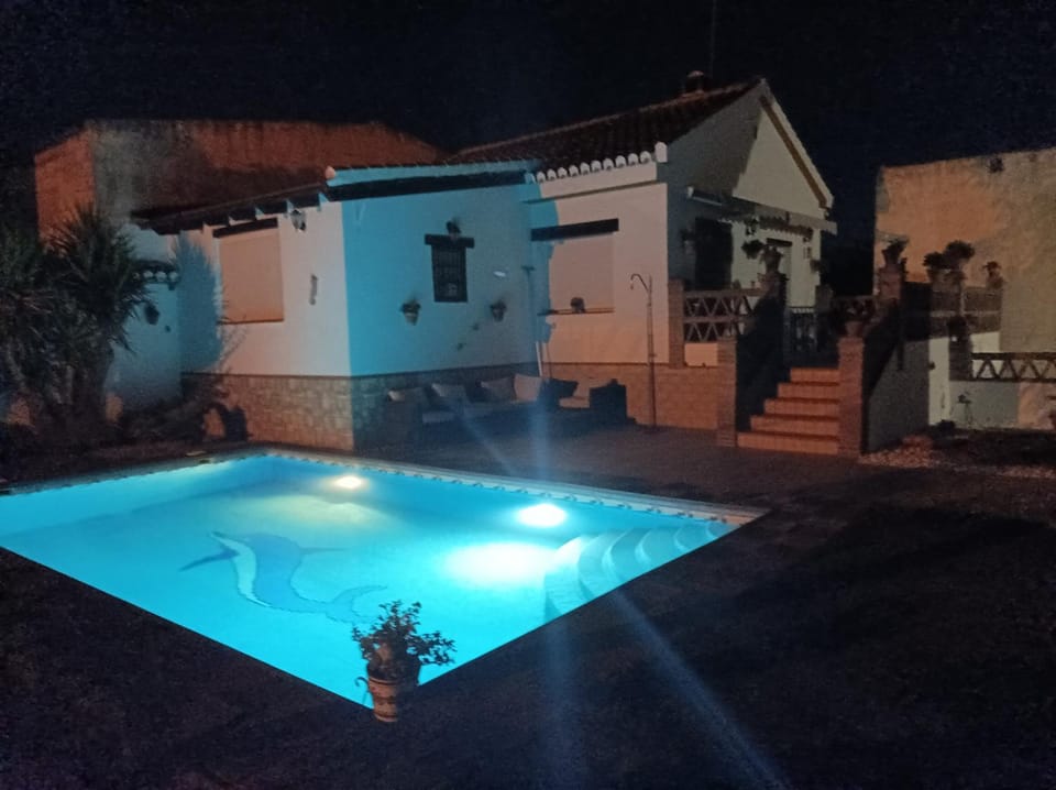 Cortijo de los geraneos House in Andalusia
