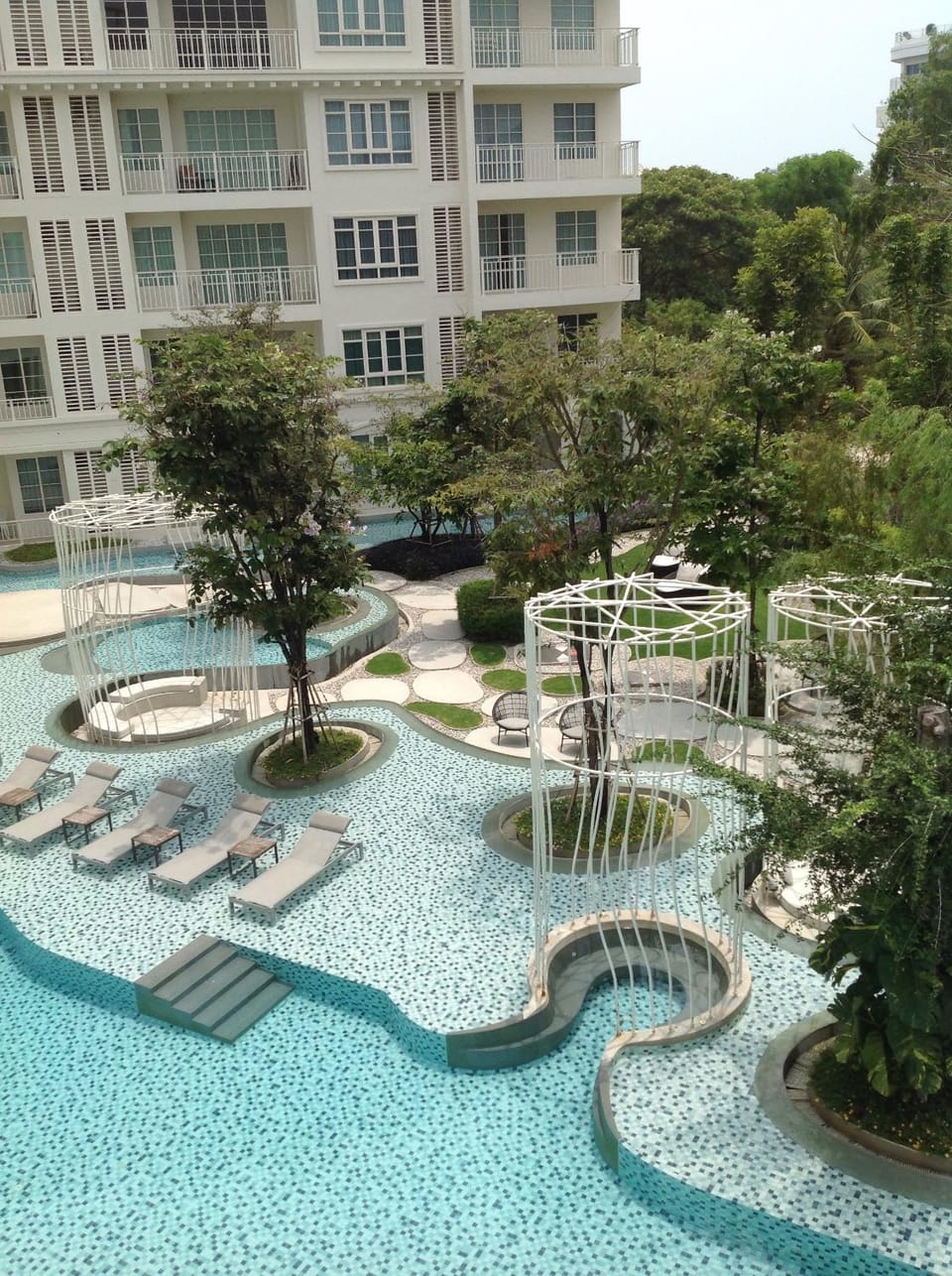 Swimming pool