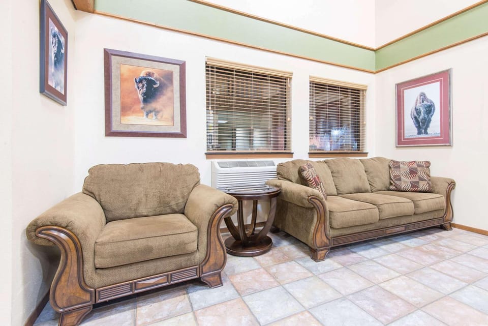 Lobby or reception, On site
