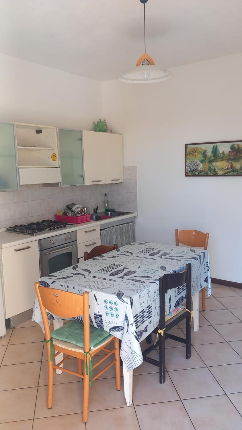 Kitchen or kitchenette, Dining area, pet friendly, stove