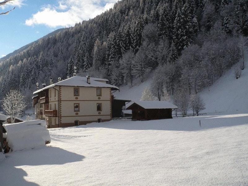 Property building, Winter