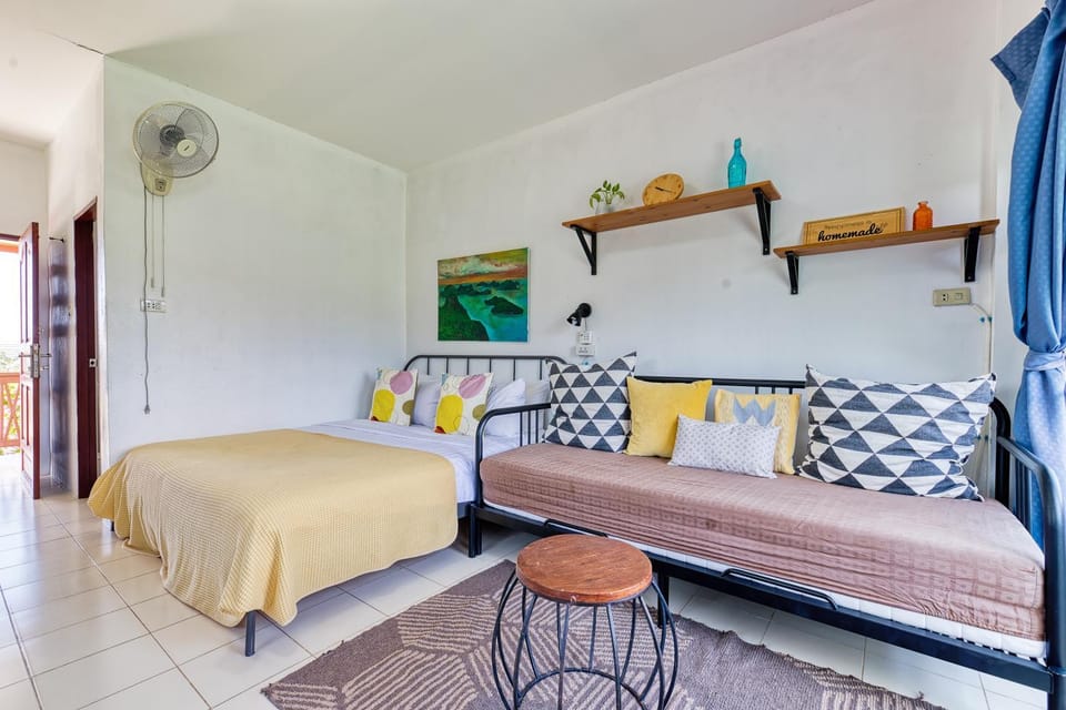 Bed, Photo of the whole room