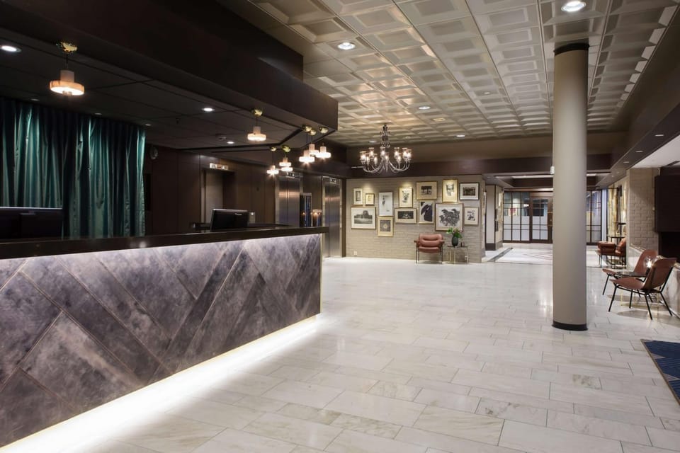 Lobby or reception, On site