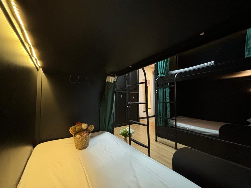 bunk bed