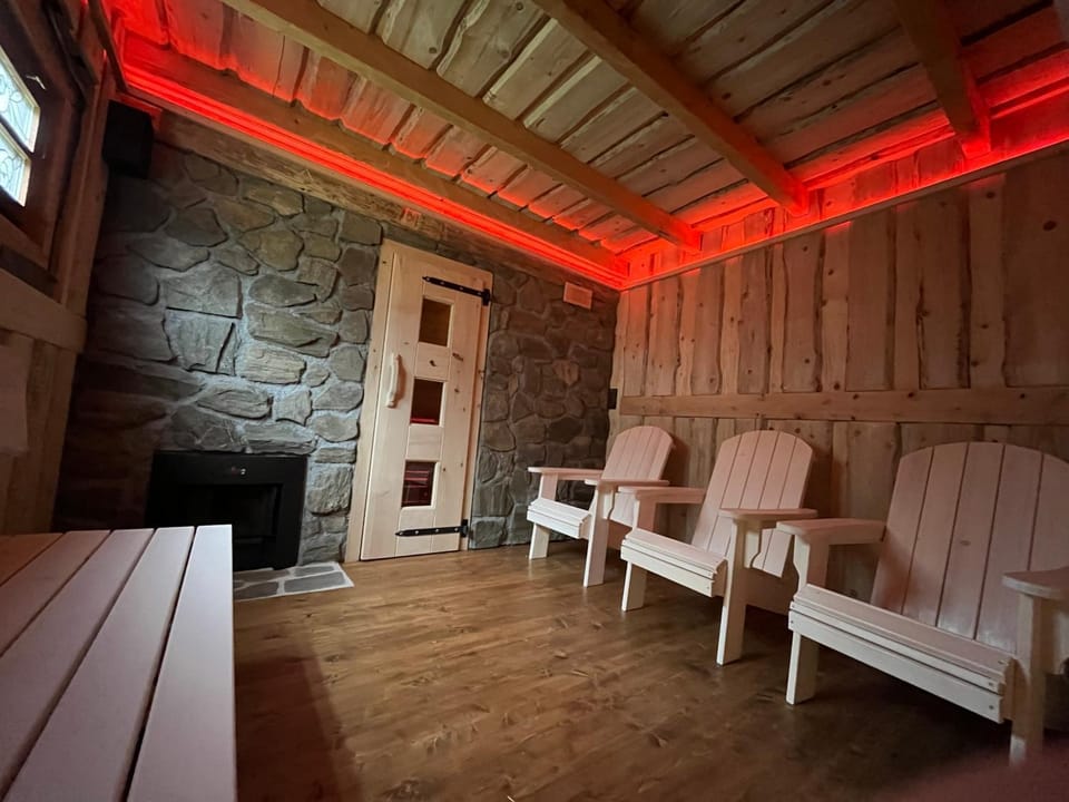 Ubytování Elias Bed and Breakfast in Horní Planá