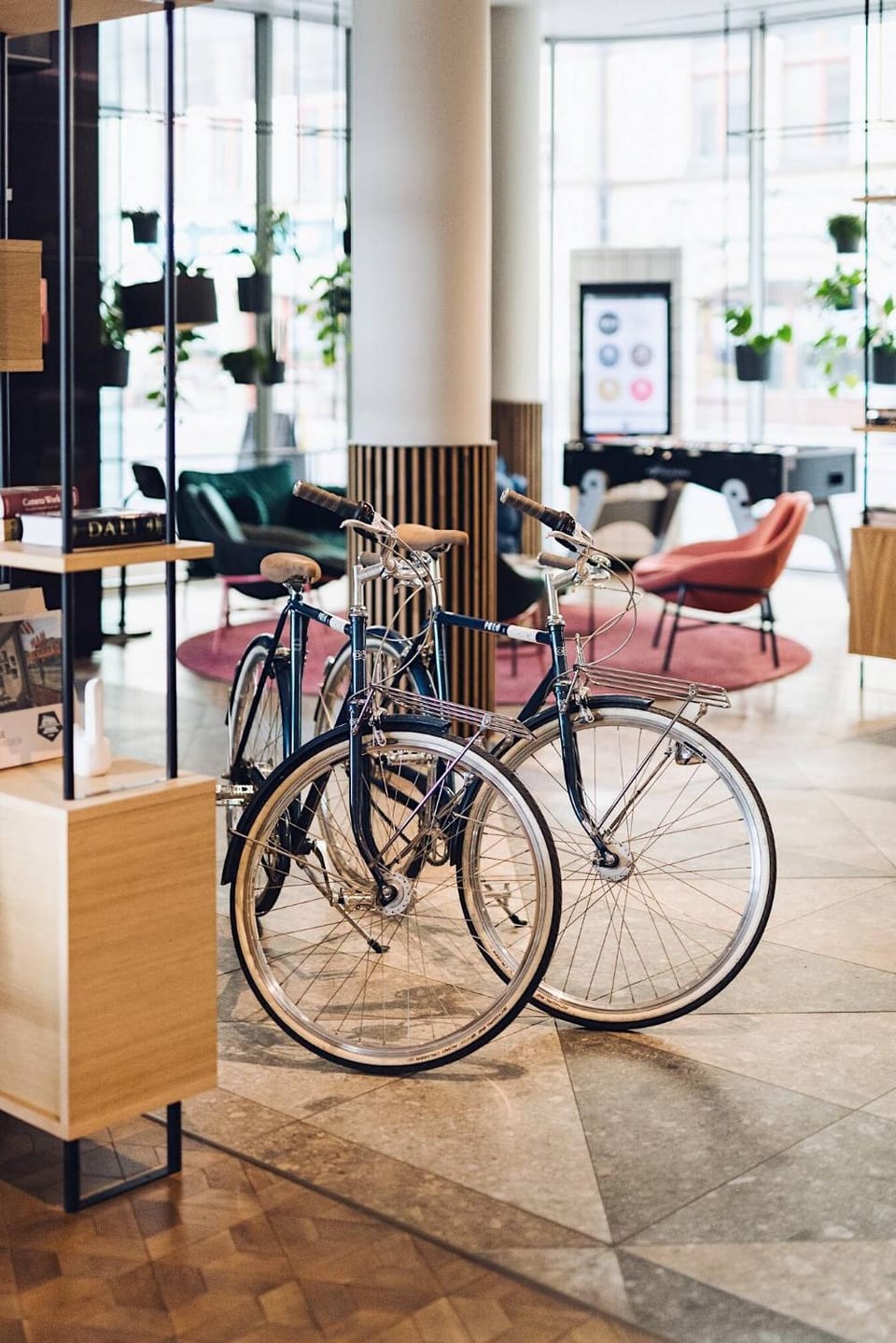 Lobby or reception, Cycling, Cycling