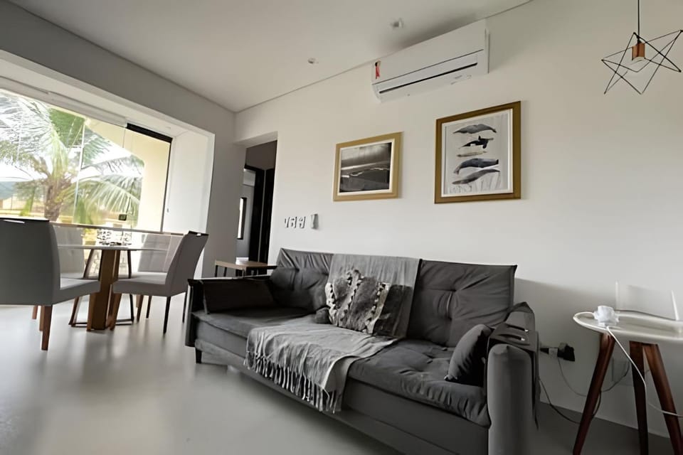 Living room, Seating area, Dining area, air conditioner