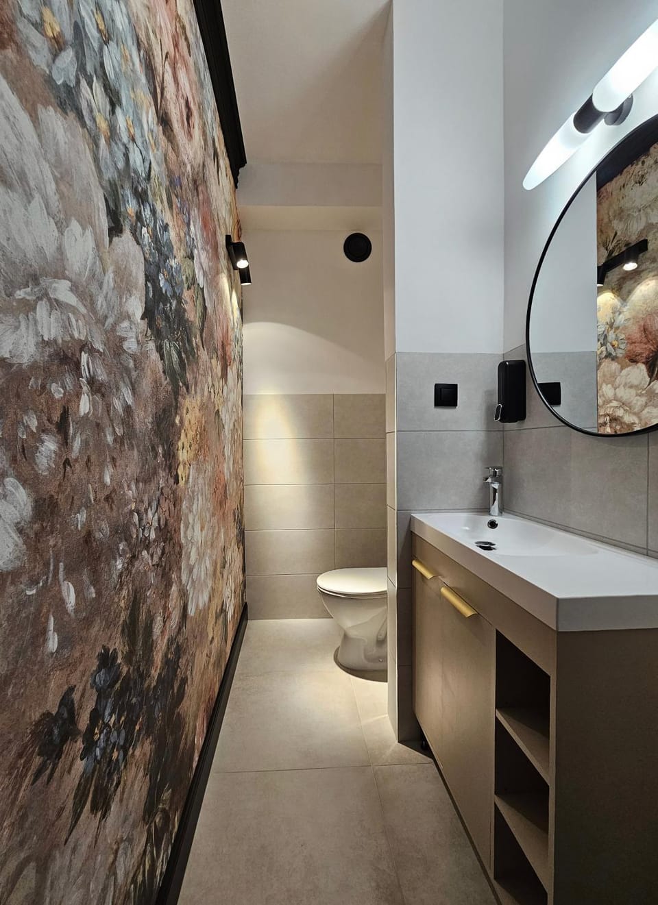 Toilet, Bathroom