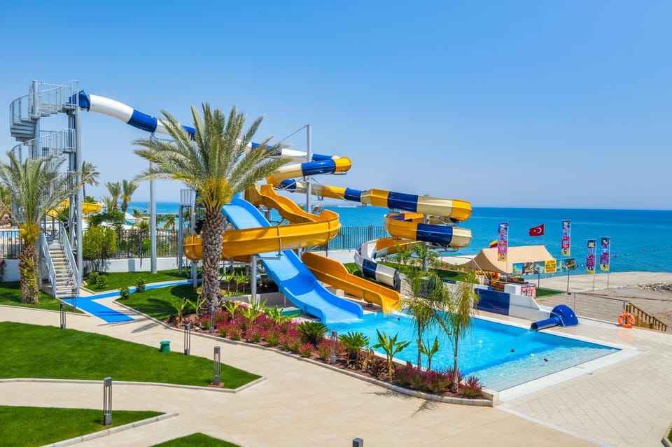 Pool view, Swimming pool, Swimming pool