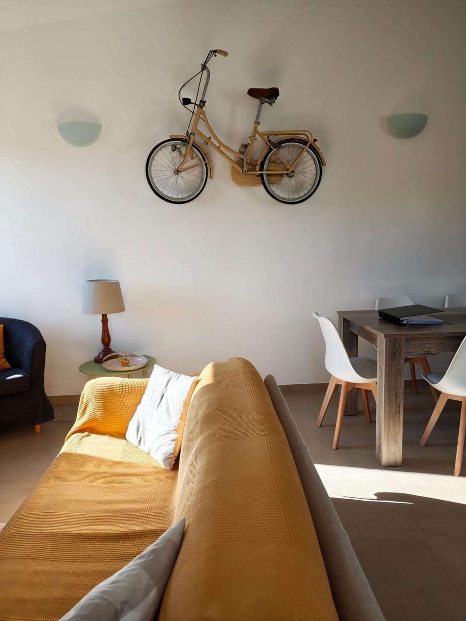 Communal lounge/ TV room