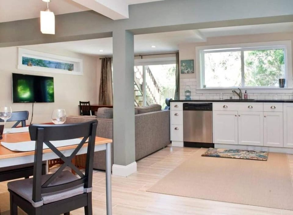 Private, 1-Br Apt near Golden Gate Park House in San Francisco