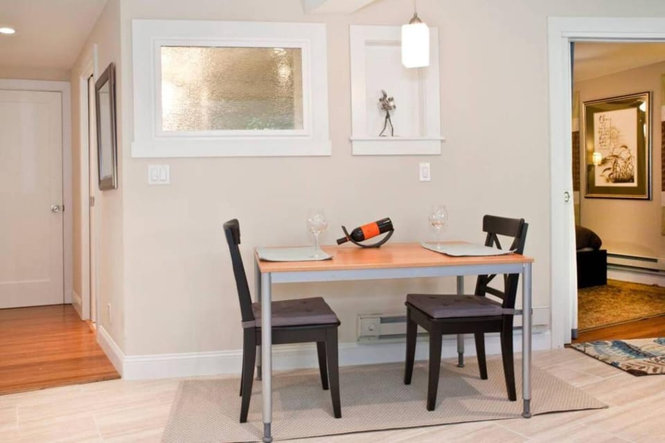 Private, 1-Br Apt near Golden Gate Park House in San Francisco