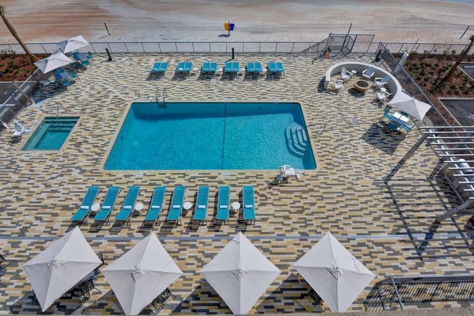 Pool view