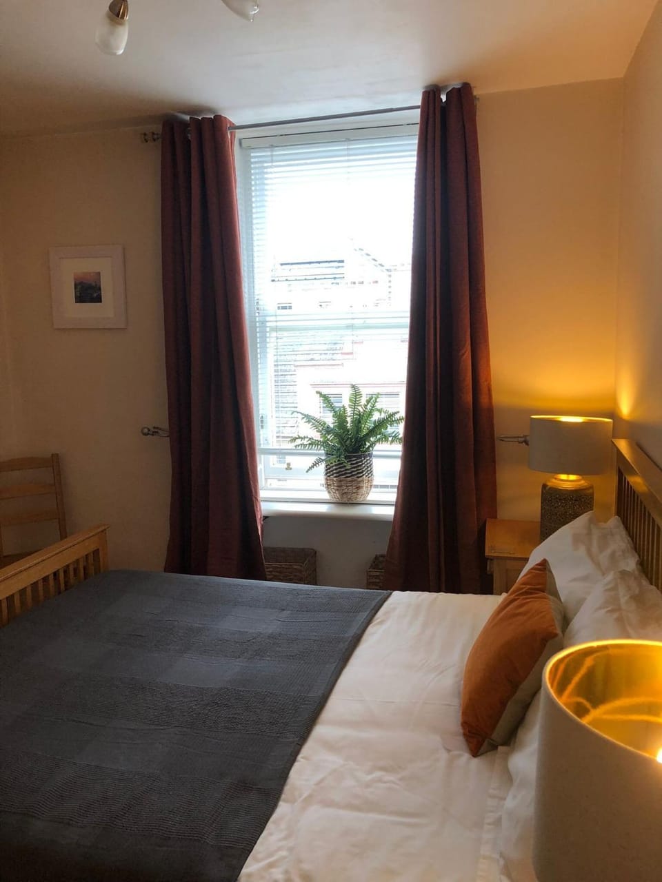 Bed, Decorative detail, Bedroom