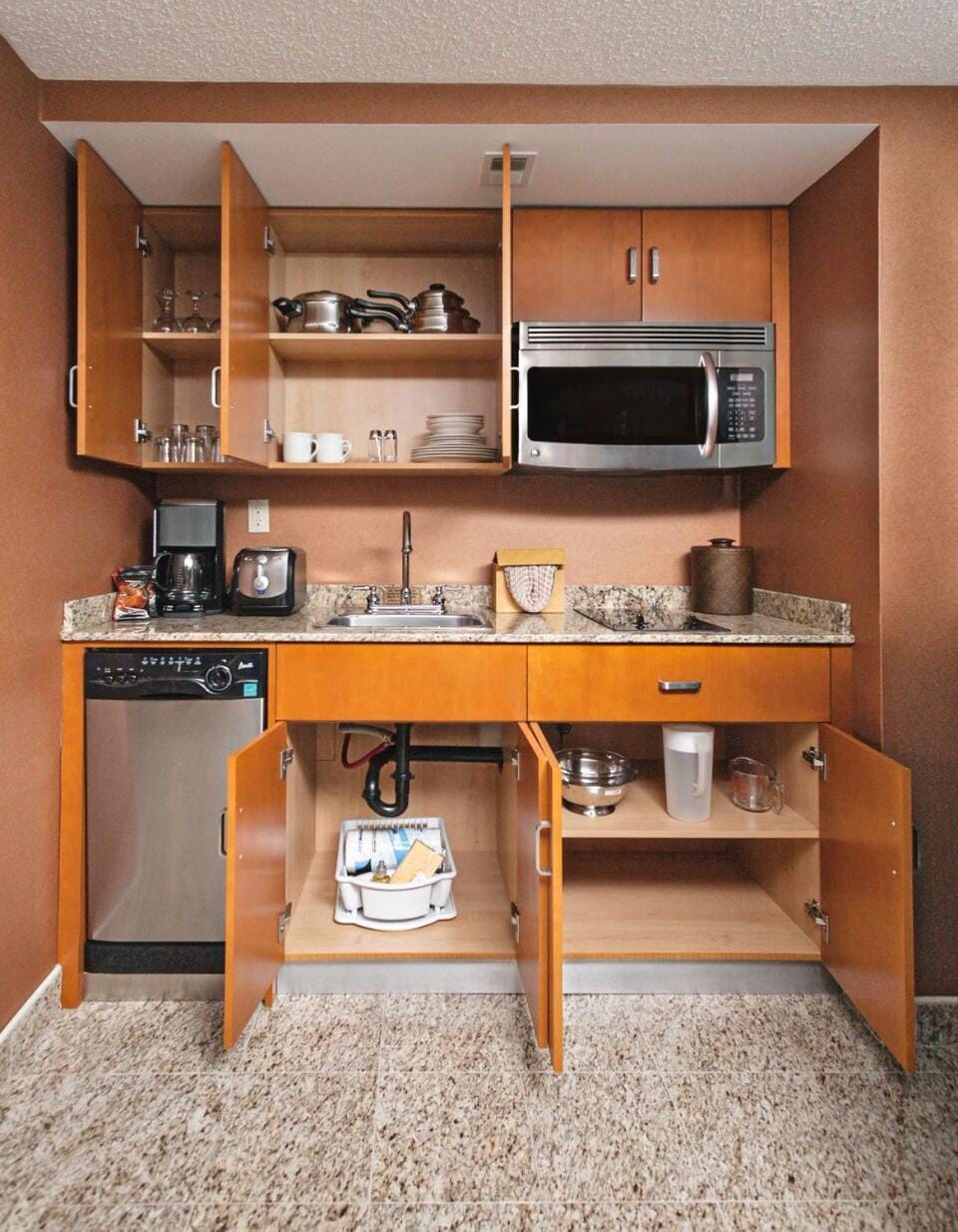 Kitchen or kitchenette