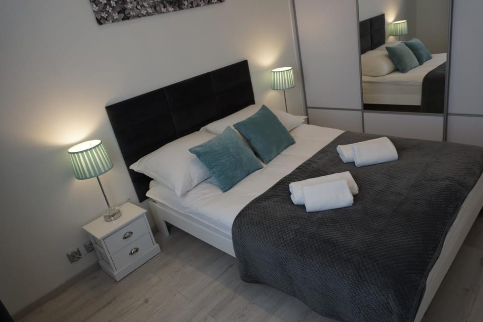 DbD Apartament - Gray Turkus Apartment in Szczecin