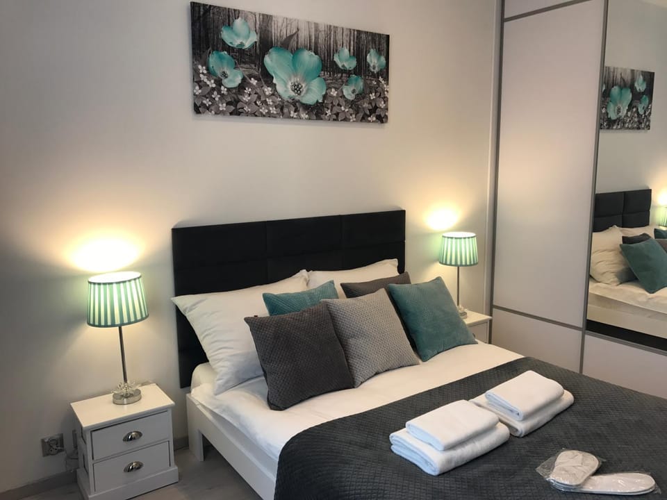 DbD Apartament - Gray Turkus Apartment in Szczecin