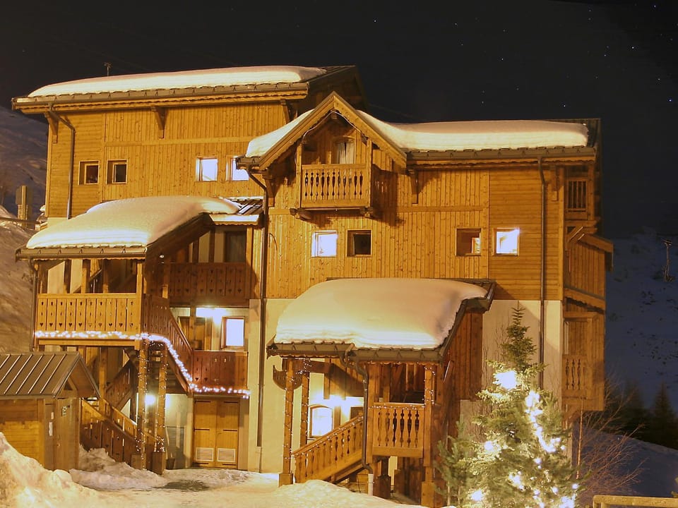 Property building, Night