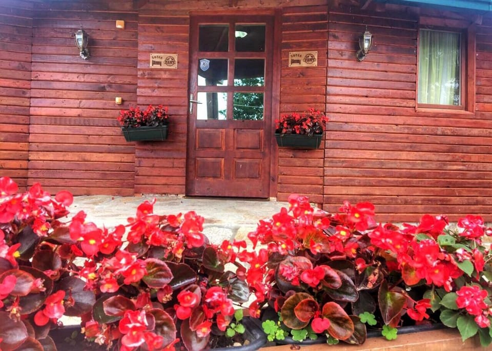 Etno Restoran Ranc Motel in North Macedonia