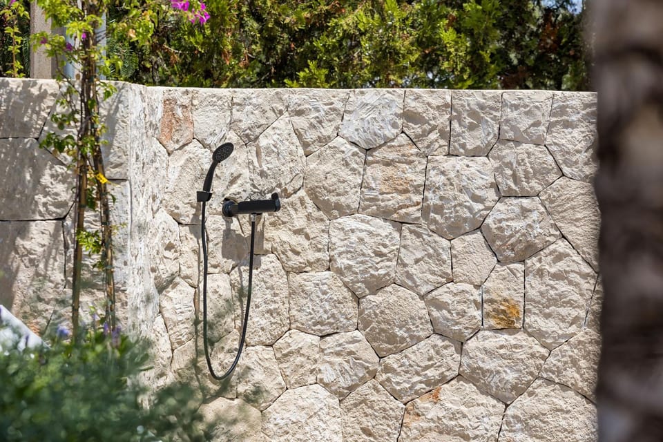 Decorative detail