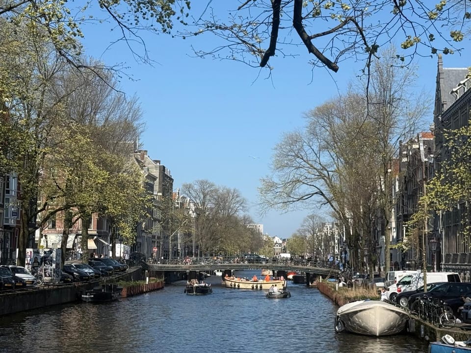 Neighbourhood, Natural landscape, River view, Street view, Entertainment
