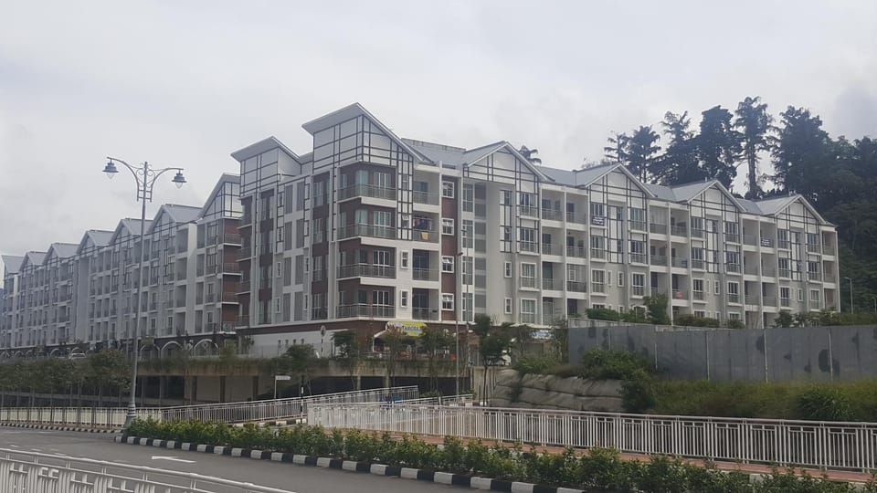 Property building, Facade/entrance, Street view