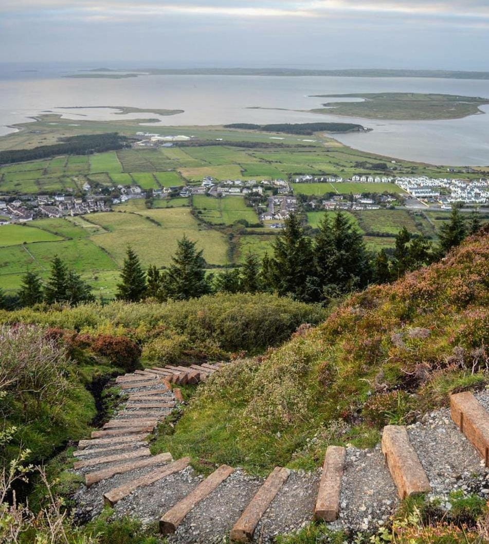 Surfers Getaway - Room Staycation Vacation rental in County Sligo