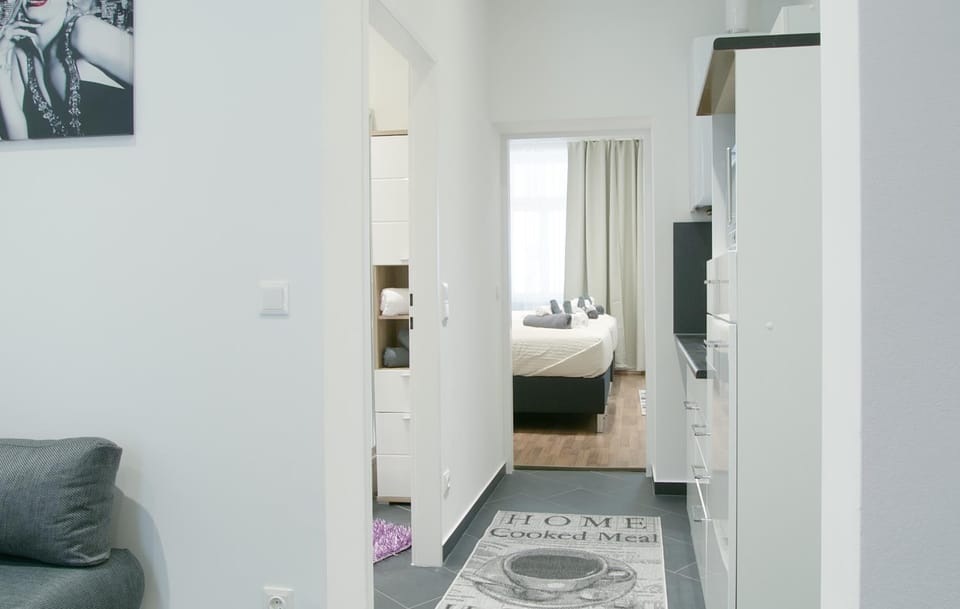 Bathroom, Kitchen or kitchenette, Bedroom