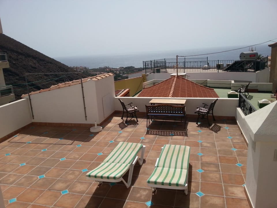 Balcony/Terrace, Balcony/Terrace, Sea view