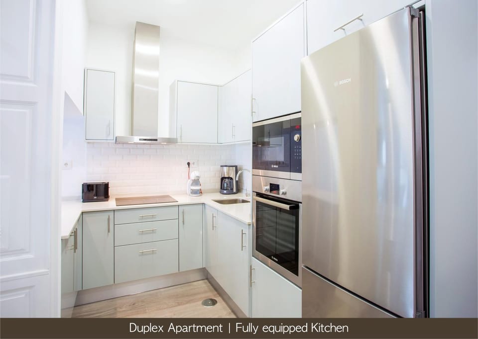 Kitchen or kitchenette, kitchen