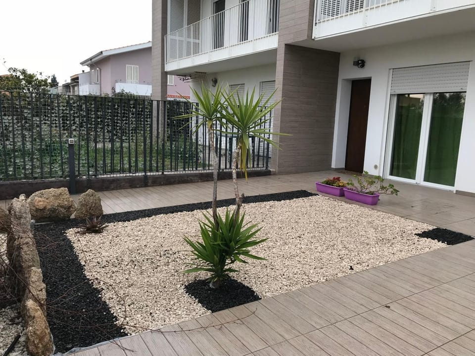 Facade/entrance, Garden, Floor plan