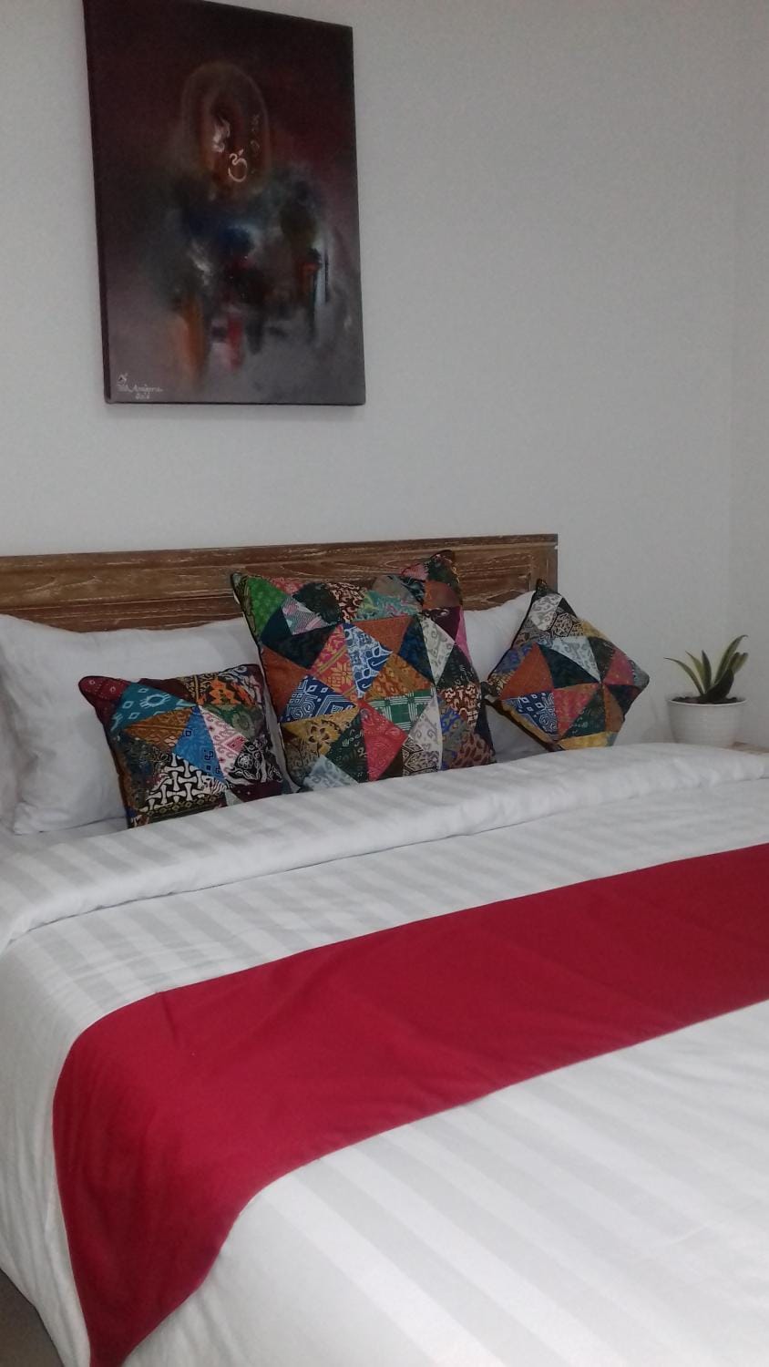 Anugrah Jaya Guest House Bed and Breakfast in North Kuta