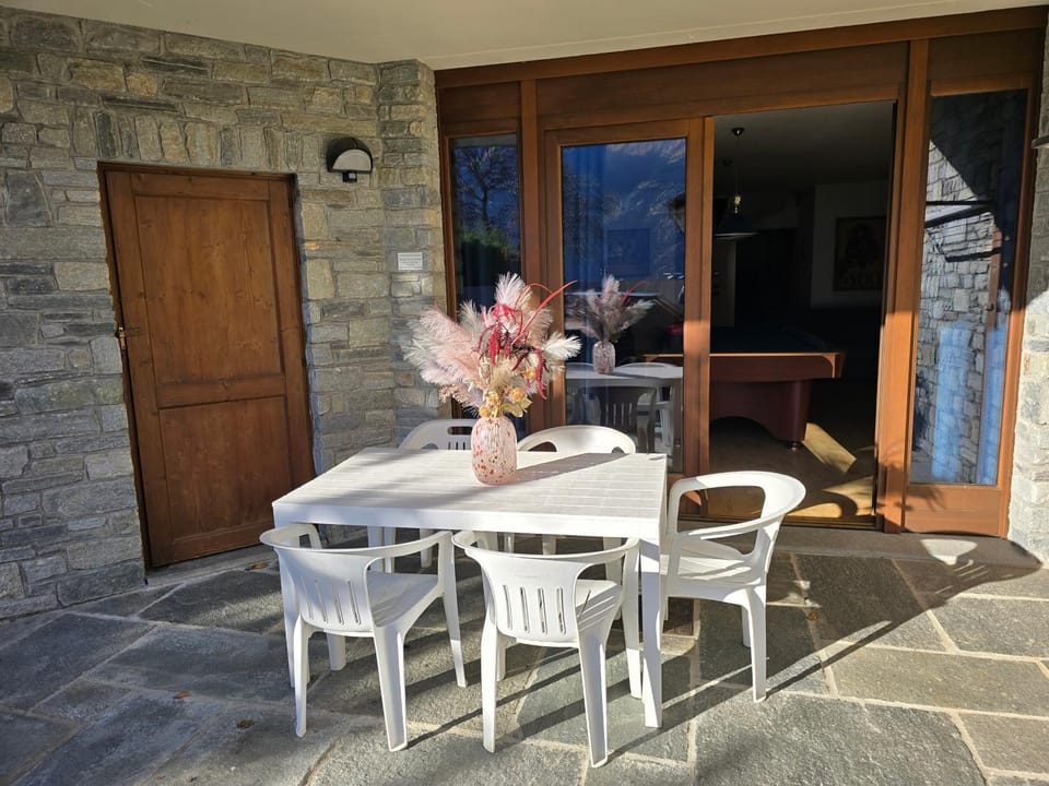 Balcony/Terrace, Dining area