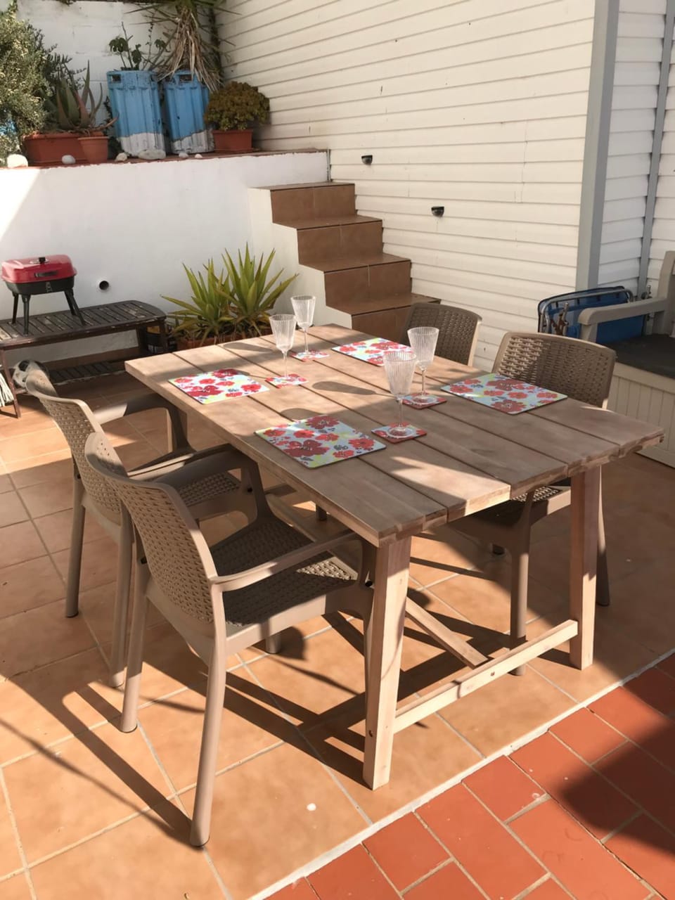 Patio, Dining area