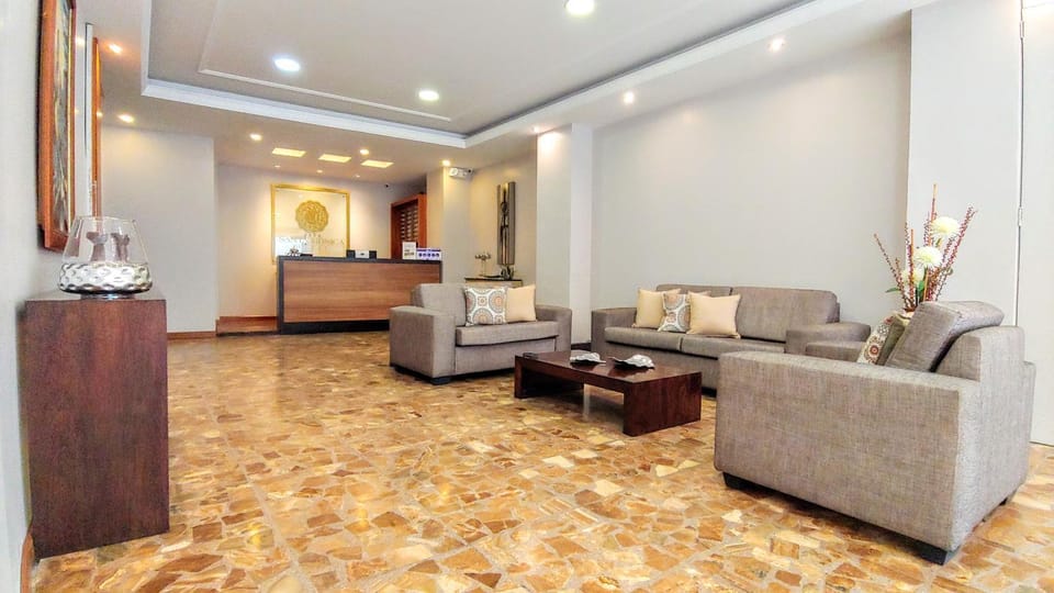 Lobby or reception, Lounge or bar