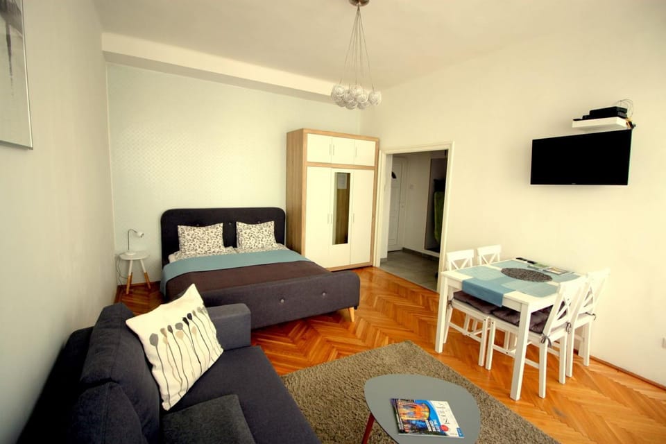 Living room, Seating area, Dining area, Bedroom