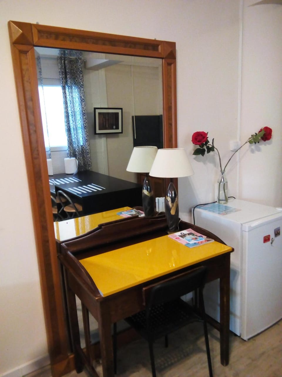 New Diamond XLarge City Center 300 Mbps Speed Wifi Studio Apartment in Thessaloniki