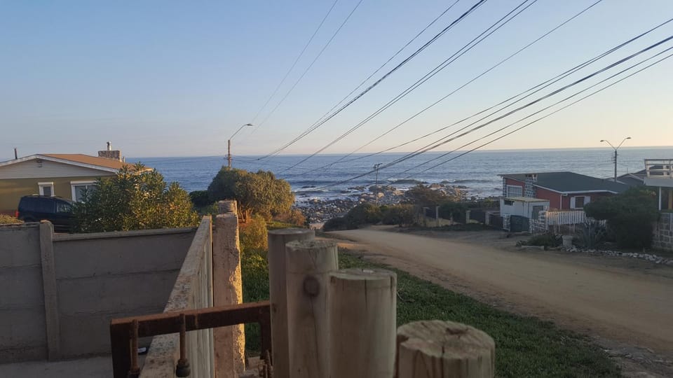 Neighbourhood, Sea view