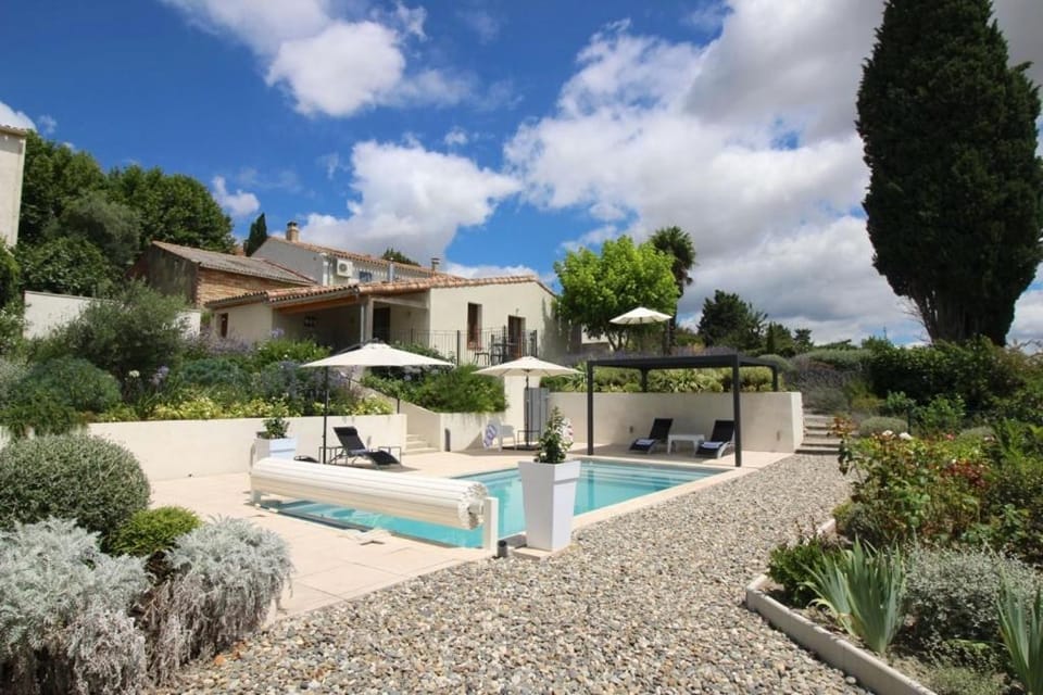 Bird's eye view, Swimming pool