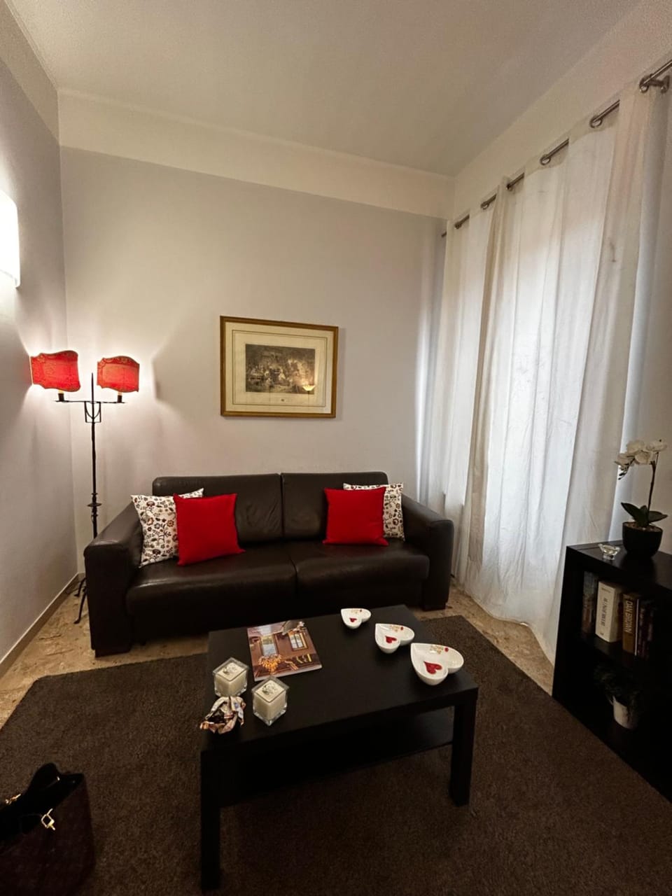 Bed, Living room, Seating area