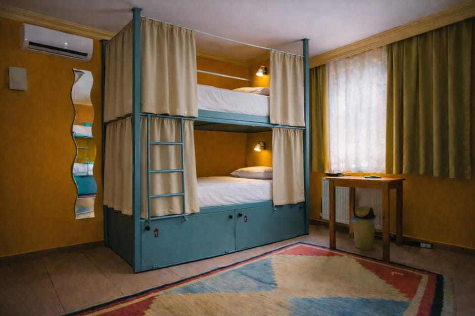bunk bed