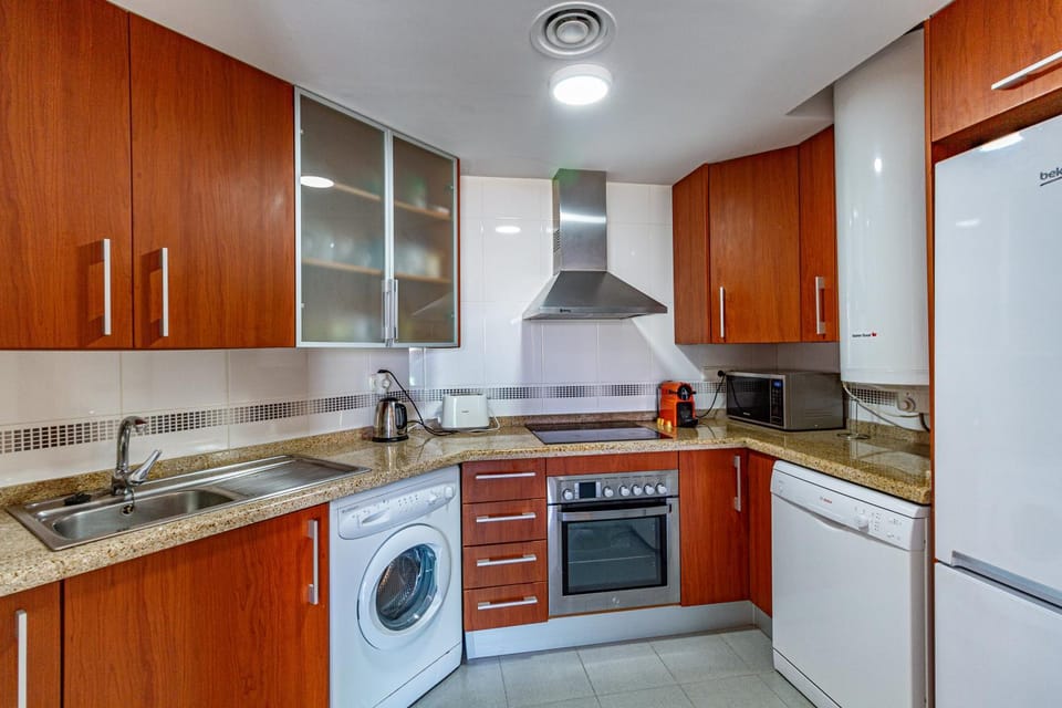 dishwasher, minibar, pet friendly, stove, toaster, washing machine