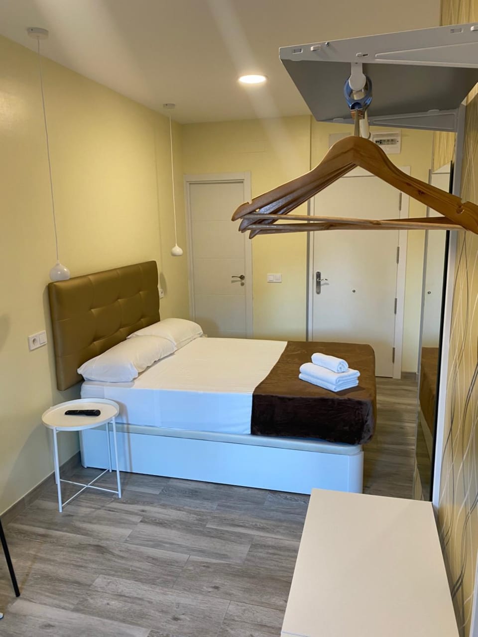 Hostal Alaska Bed and Breakfast in Centro
