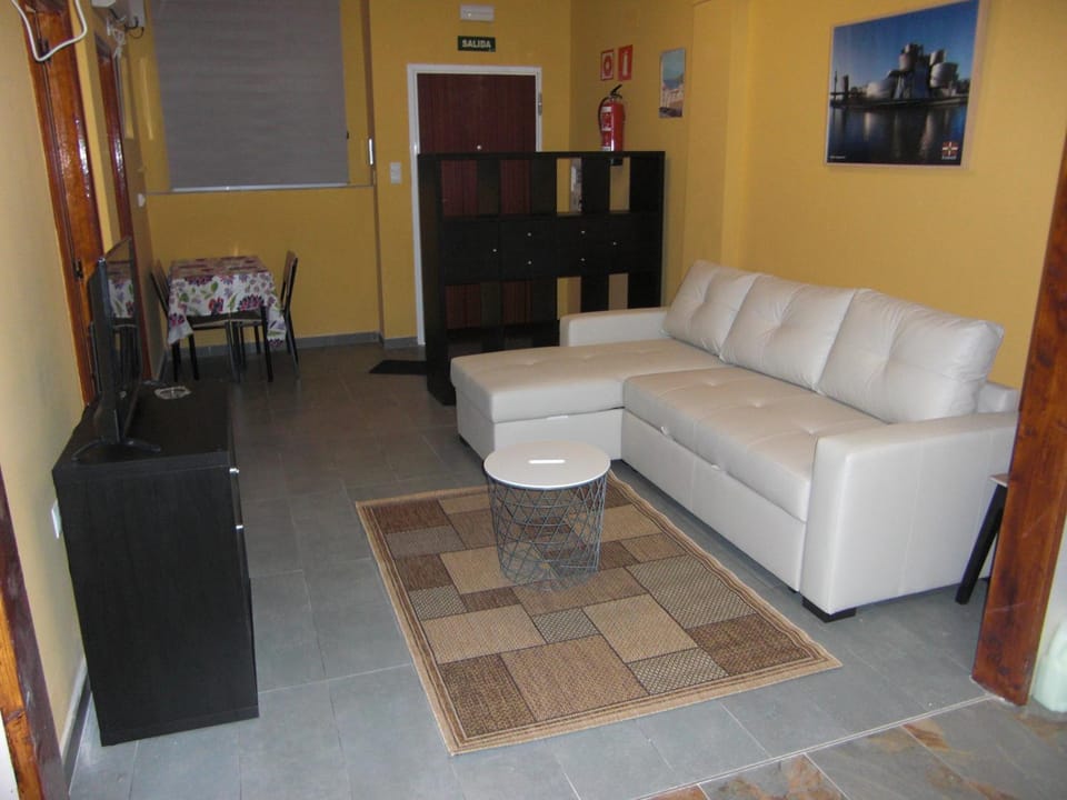 A.T. Altamira 15 Apartment in Bilbao