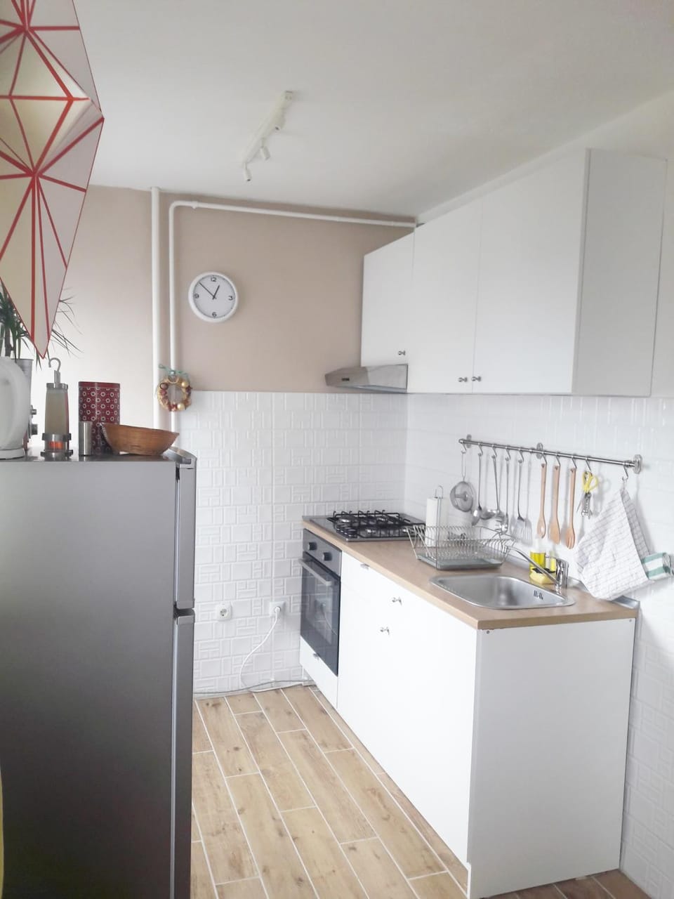 pet friendly, kitchen