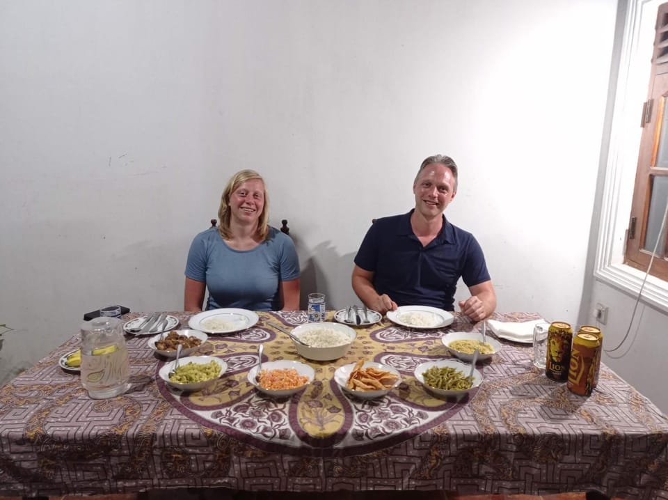 People, Food and drinks, Food, Dinner