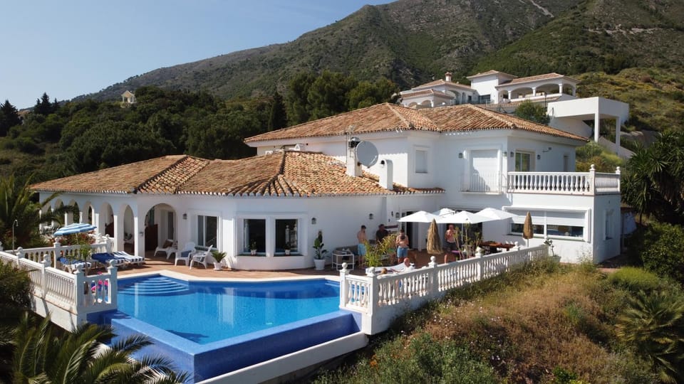 Villa Mañana Bed and Breakfast in Valle del Guadalhorce