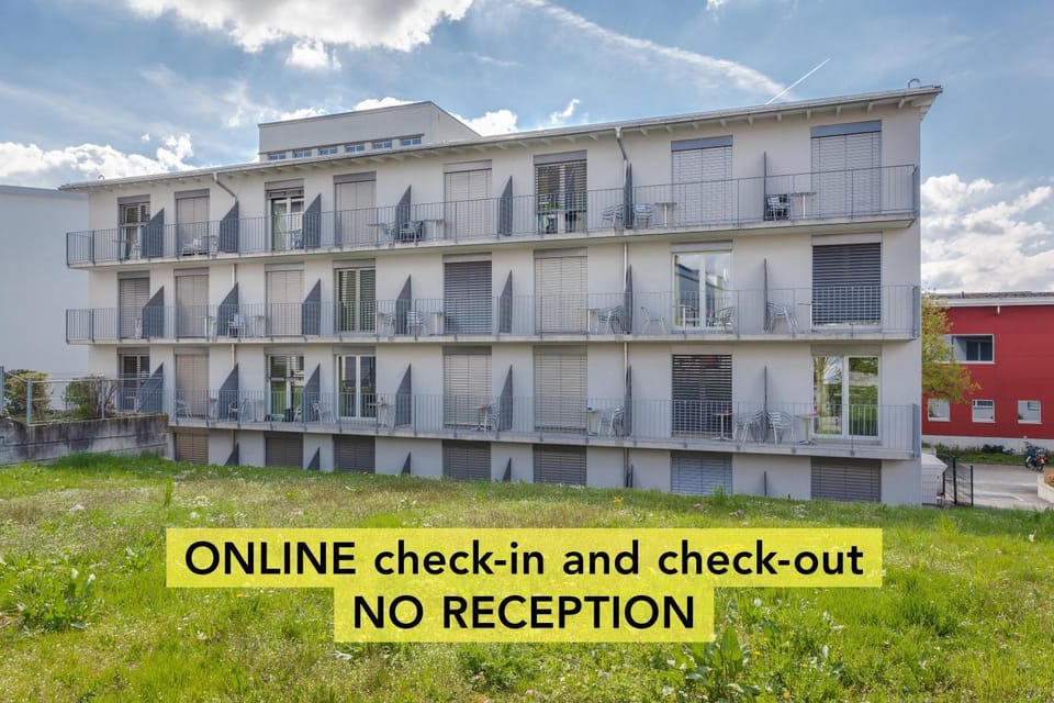 Property building, Balcony/Terrace