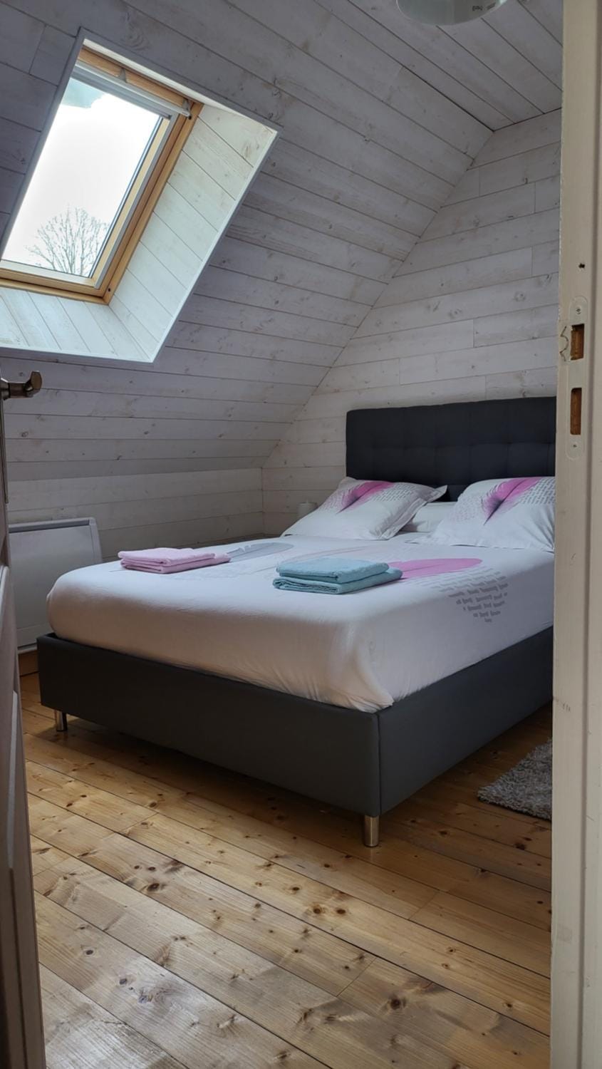 Les Roses Des Bois Bed and Breakfast in Auvergne-Rhône-Alpes